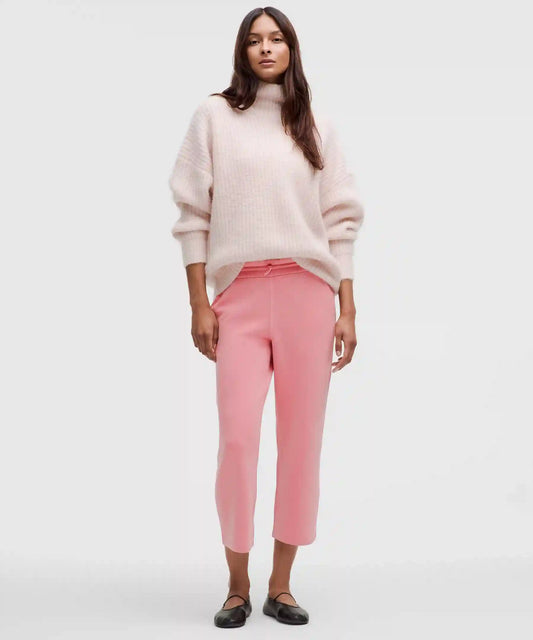 Softstreme High-Rise Straight-Leg Cropped Pant
