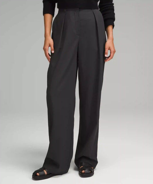 Pleat-Front High-Rise Trouser *Regular