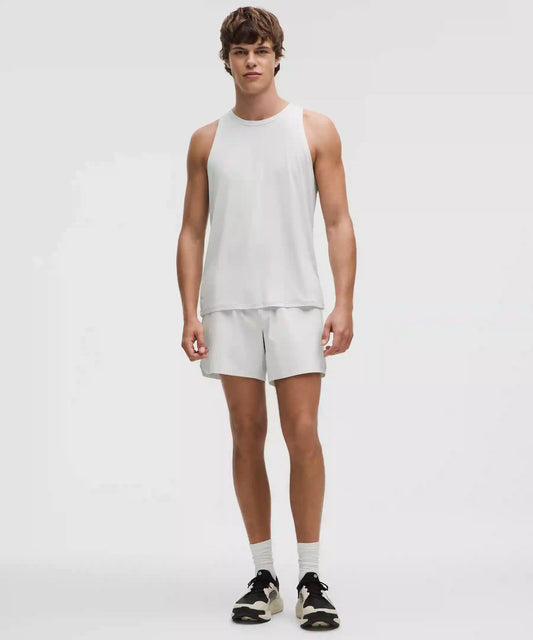 Mile Maker Ripstop Linerless Short 6"