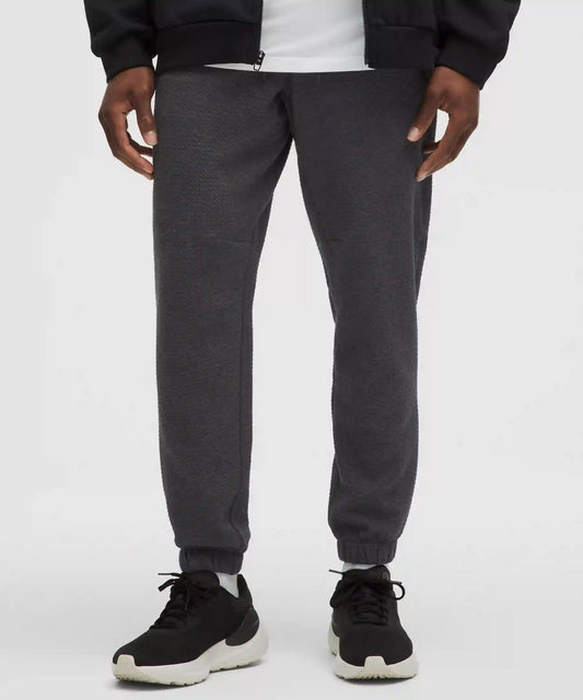 Ease The Day Jogger *Shorter