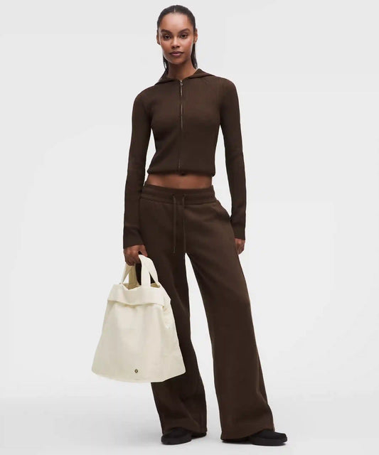 On My Level Tote Bag 20L