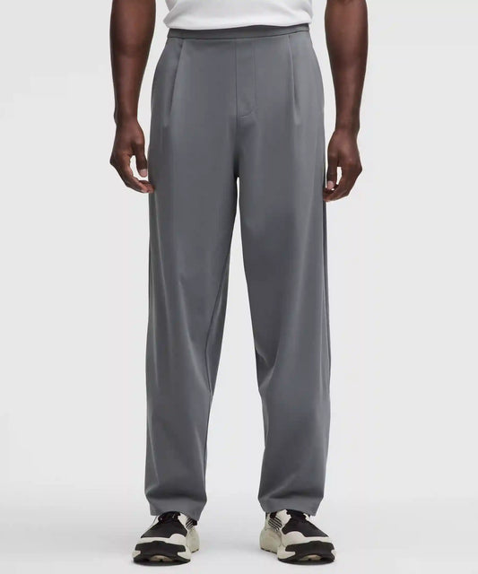 Men's Daydrift Relaxed-Fit Pleated Trouser Regular *No Belt Loops