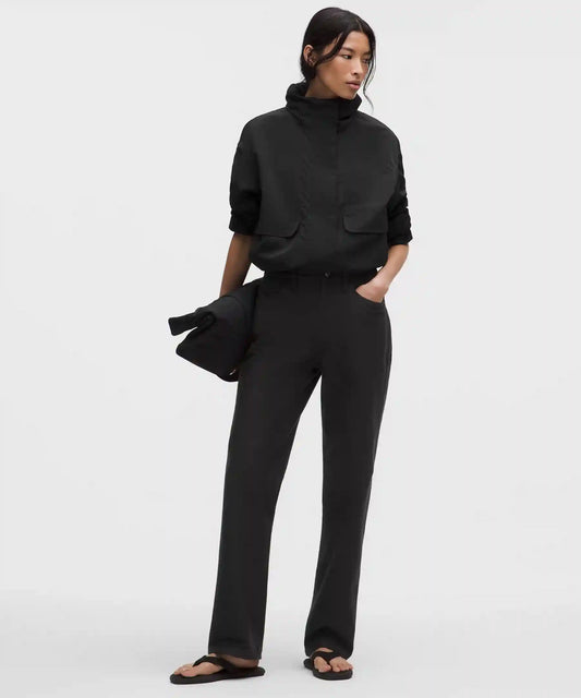 EasyFive Mid-Rise Relaxed-Straight Pant *Short