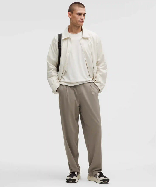 Men's Daydrift Relaxed-Fit Pleated Trouser Shorter *No Belt Loops