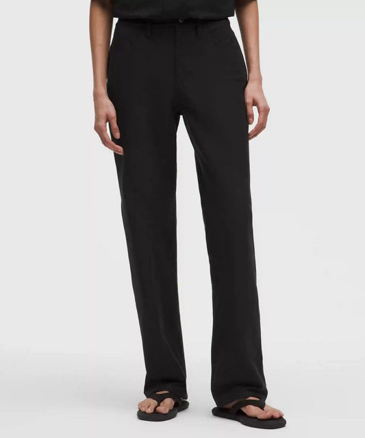 EasyFive Mid-Rise Relaxed-Straight Pant *Short
