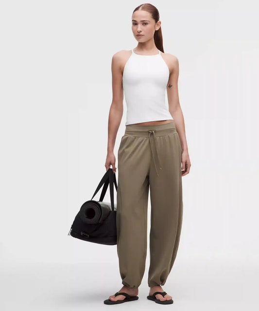 Flow Y High-Neck Tank Top *Light Support, B/C Cup