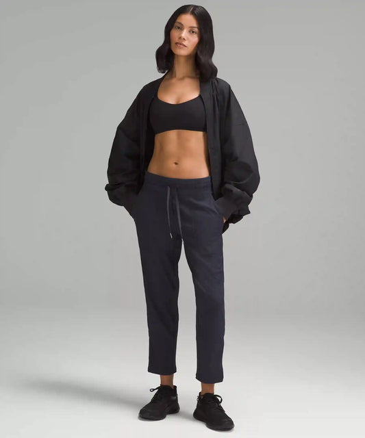 Dance Studio Mid-Rise Cropped Pant