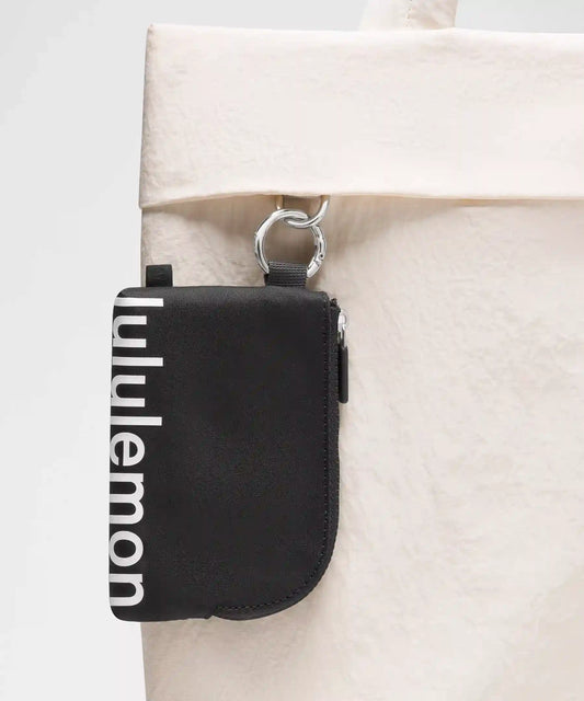 Clippable Card Pouch
